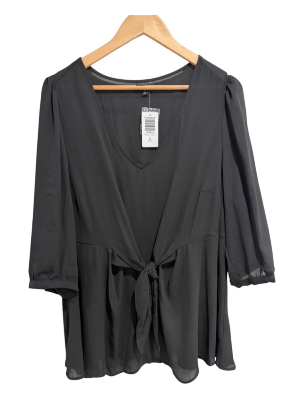 2/$30 Torrid Women’s Black Tie-Front Chiffon Blouse 3/4 Sleeves